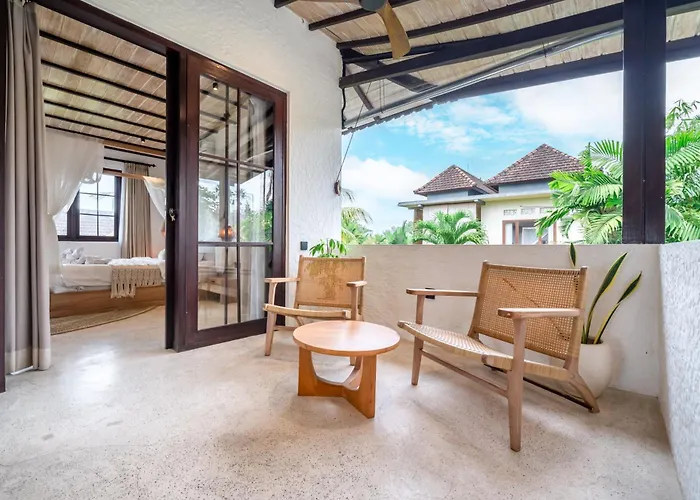 Putri Salju By Evdekimi - Garden Retreat With Pool, Swings & Outdoor Lounge * Ubud